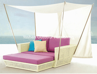China Patio wicker pool sunbed--3012 supplier