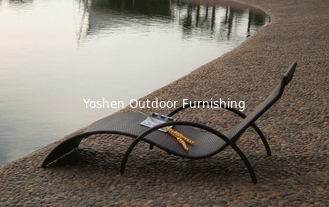 China Outdoor rattan chaise lounge chair-16072 supplier
