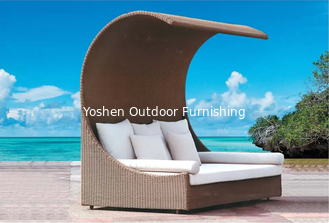 China Popular resin PE rattan wicker round sofa bed canopy shade pool outdoor daybed with canopy--3001 supplier