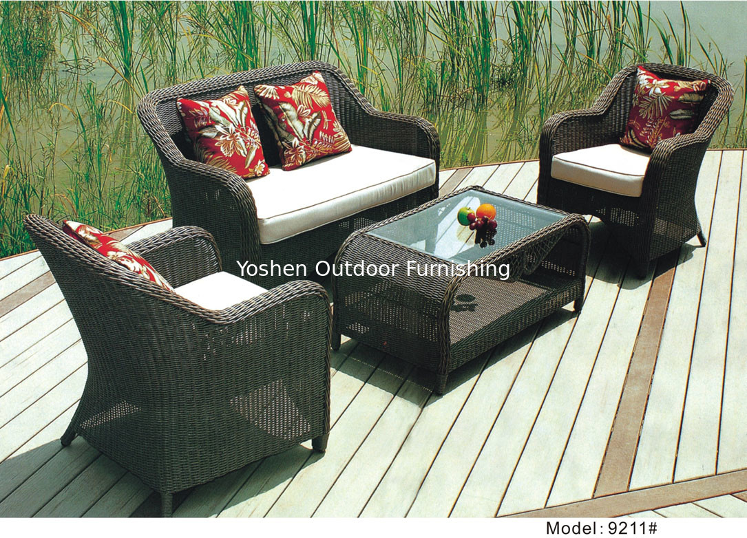 4-piece patio outdoor  resin Wicker classic Deep Seat Sofa with Cushion -9211